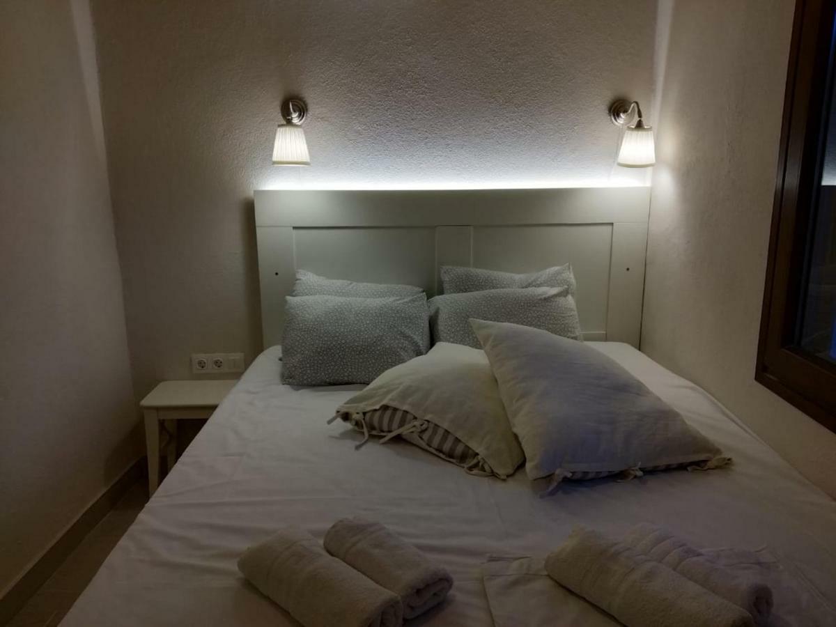 Isabel Artemis Apartment โคเรฟตอน ภายนอก รูปภาพ